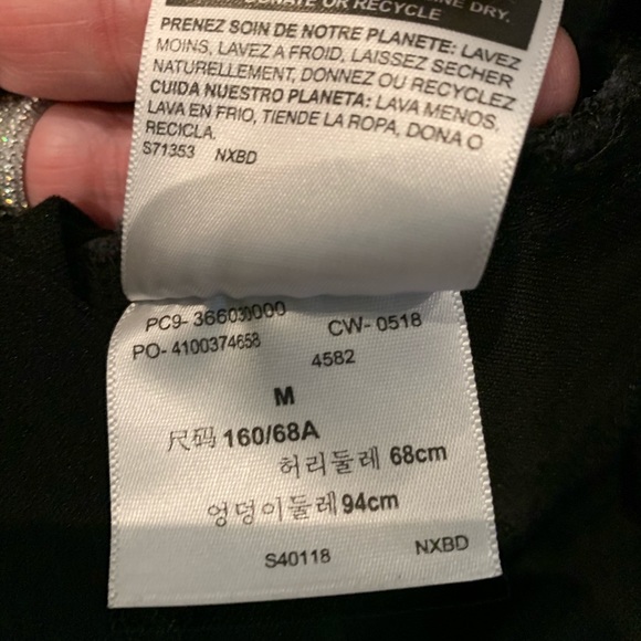 Levi’s maternity jeans - Picture 5 of 6
